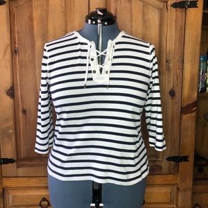 🌵LRL Lauren Jeans Co Navy/White Stripe Top